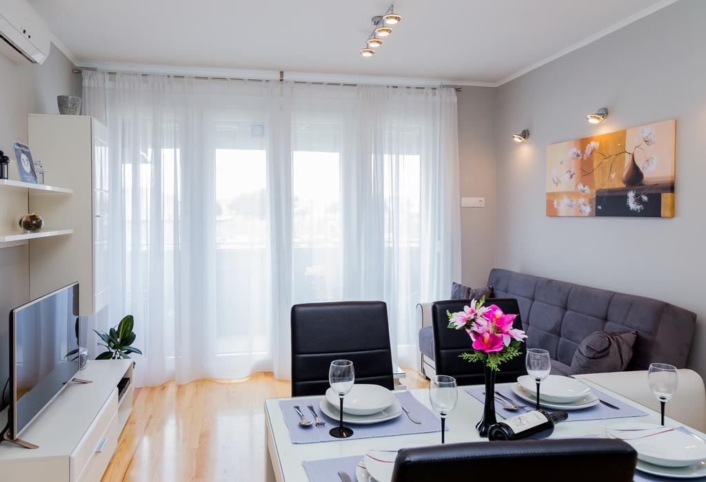 Apartment Big Look Zára Kültér fotó